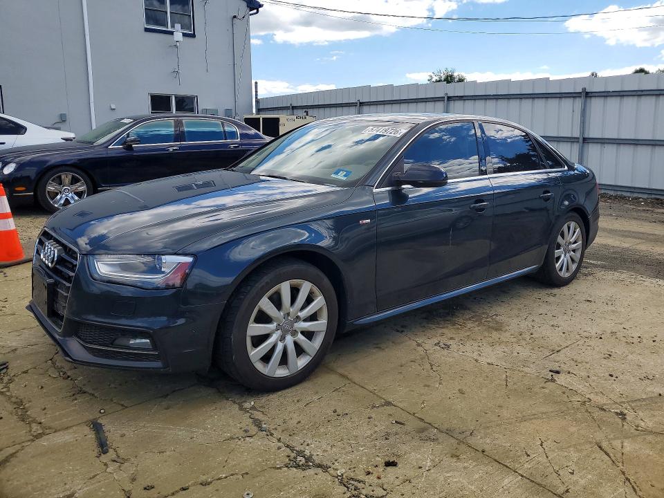 57419726 :رقم المزاد ، WAUBFAFL4FN003443 vin ، 2015 Audi A4 مزاد بيع