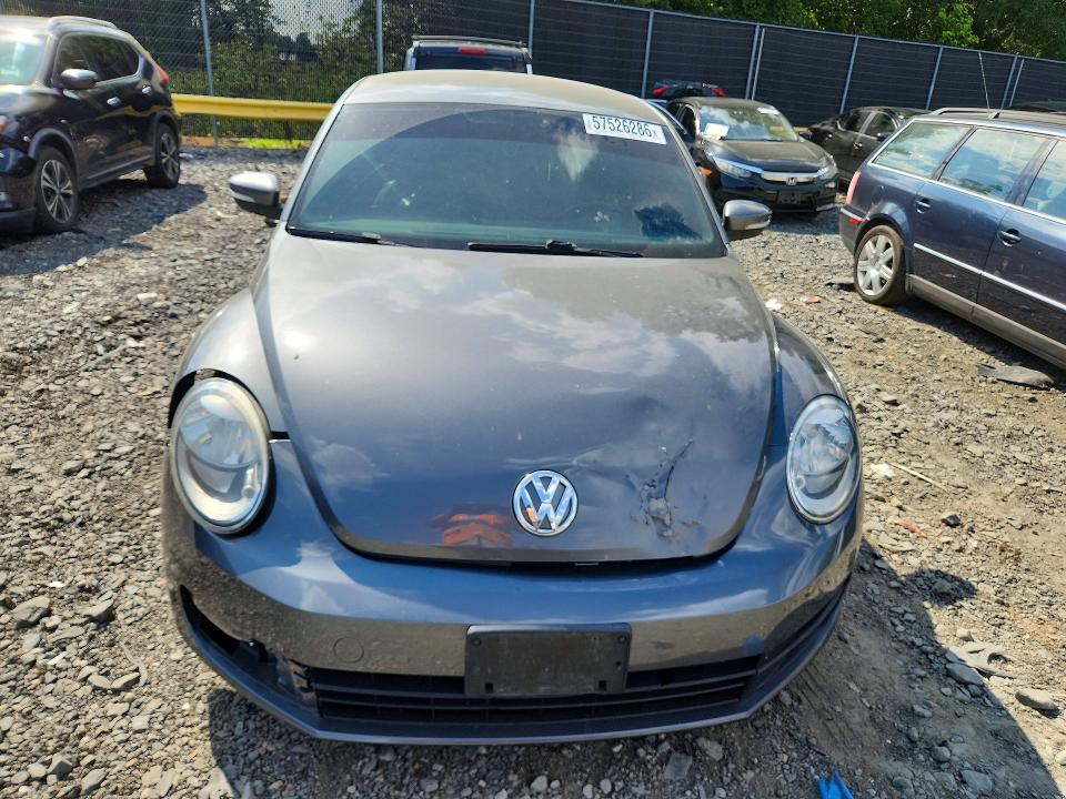 2012 Volkswagen Beetle მანქანა იყიდება აუქციონზე, vin: 3VWJP7AT1CM632182, აუქციონის ნომერი: 57526286