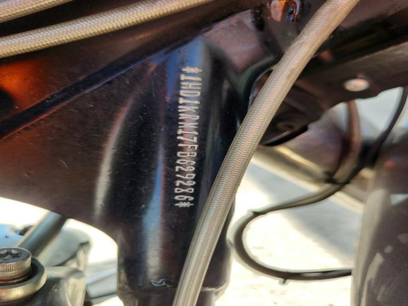 2015 Harley-davidson Flhxs მანქანა იყიდება აუქციონზე, vin: 1HD1KRM17FB629286, აუქციონის ნომერი: 54981536
