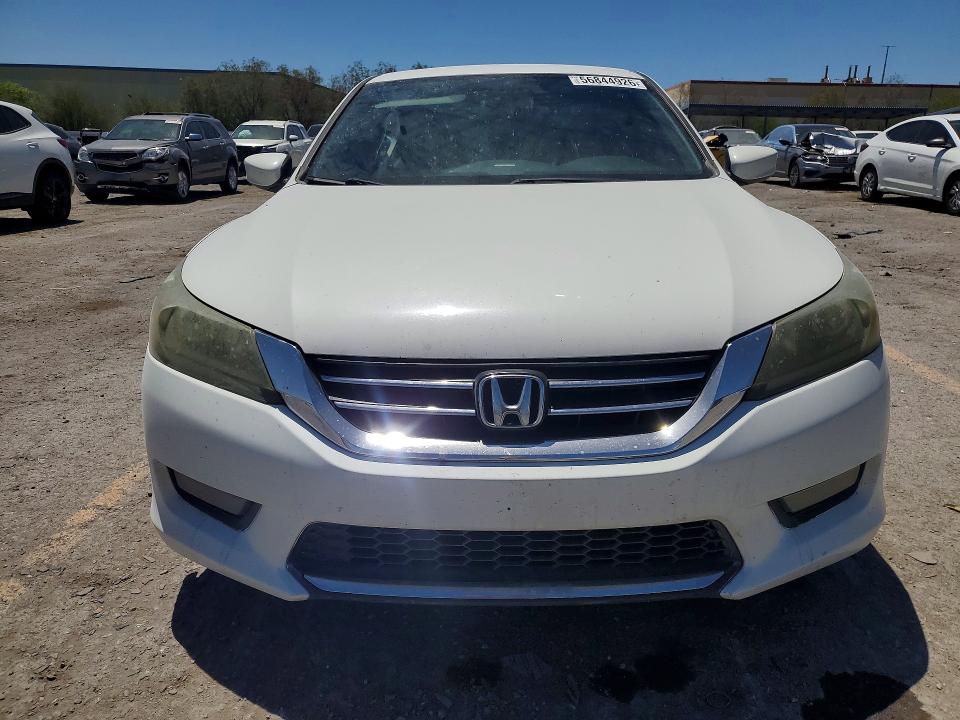 56844926 :رقم المزاد ، 1HGCR2F54FA145063 vin ، 2015 Honda Accord مزاد بيع