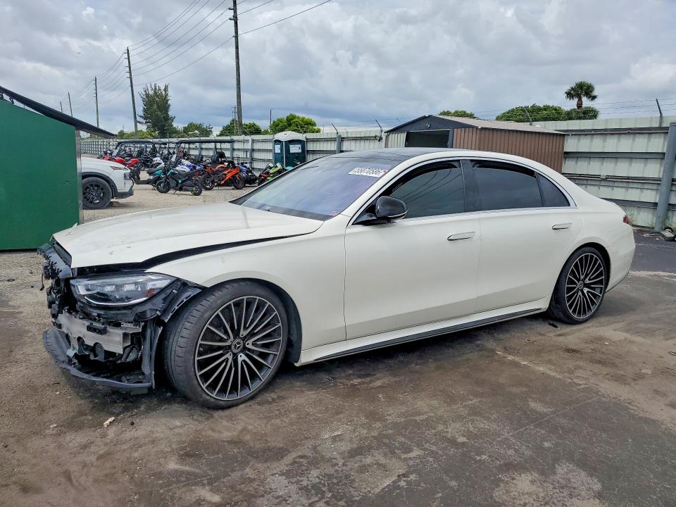 2022 Mercedes-benz S მანქანა იყიდება აუქციონზე, vin: W1K6G7GB2NA156750, აუქციონის ნომერი: 55870586