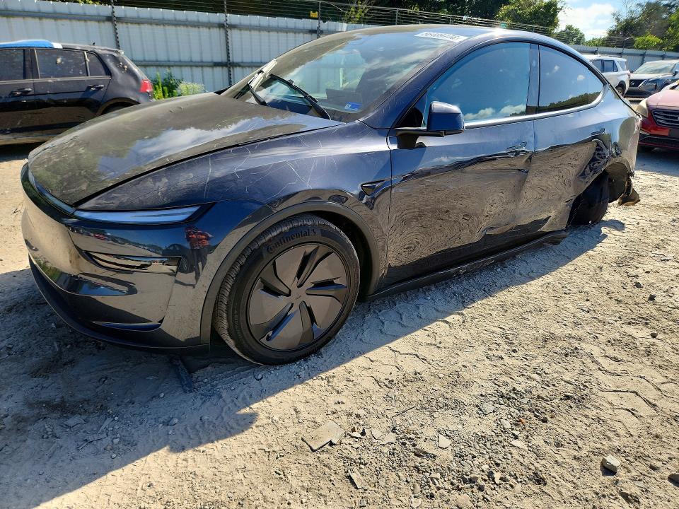 56489776 :رقم المزاد ، 7SAYGDEE9TF580075 vin ، 2026 Tesla Model Y مزاد بيع