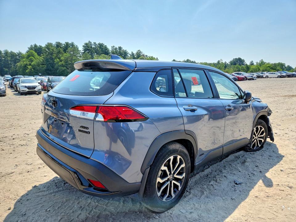 Продажа на аукционе авто 2024 Toyota Corolla Cross Hybrid, vin: 7MUFBABG7RV061592, номер лота: 85605965