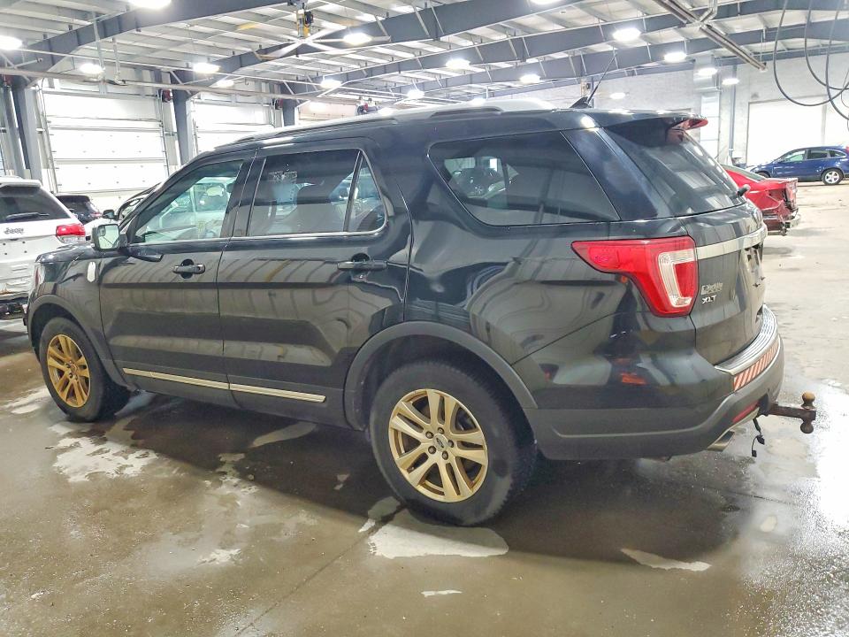 55931766 :رقم المزاد ، 1FM5K8DH0JGA53932 vin ، 2018 Ford Explorer مزاد بيع