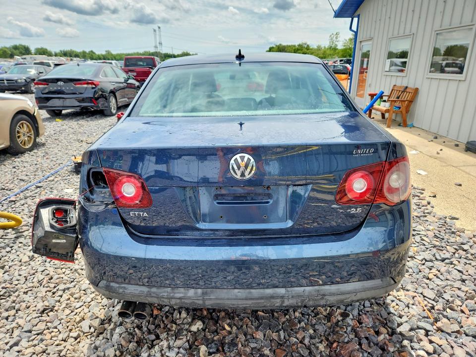 2009 Volkswagen Jetta მანქანა იყიდება აუქციონზე, vin: 3VWRZ71K09M092983, აუქციონის ნომერი: 58829446