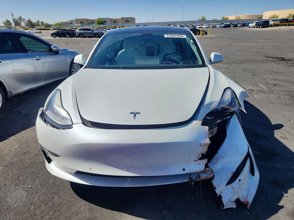 57092946 :رقم المزاد ، 5YJ3E1EAXLF615280 vin ، 2020 Tesla Model 3 مزاد بيع