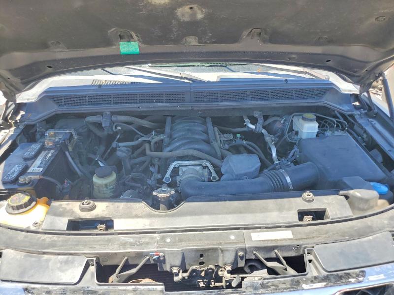 56076886 :رقم المزاد ، 1N6AA0EK3BN324848 vin ، 2011 Nissan Titan مزاد بيع