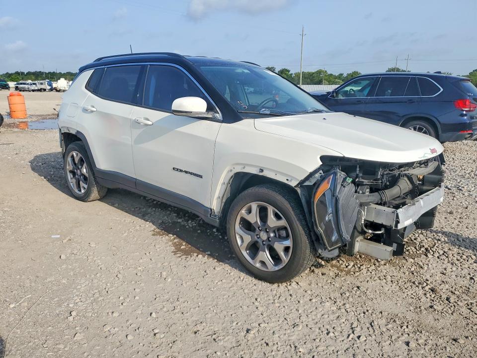 57574286 :رقم المزاد ، 3C4NJCCB4JT259712 vin ، 2018 Jeep Compass مزاد بيع