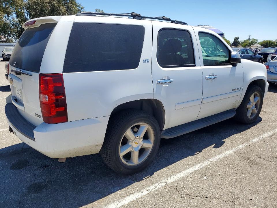 58847826 :رقم المزاد ، 1GNFC13047J388414 vin ، 2007 Chevrolet Tahoe مزاد بيع