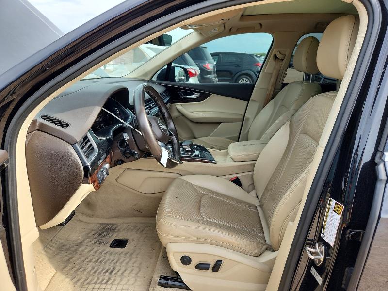 56168556 :رقم المزاد ، WA1VAAF71HD020947 vin ، 2017 Audi Q7 مزاد بيع
