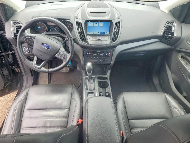 2018 Ford Escape მანქანა იყიდება აუქციონზე, vin: 1FMCU9HD5JUB27359, აუქციონის ნომერი: 58611976