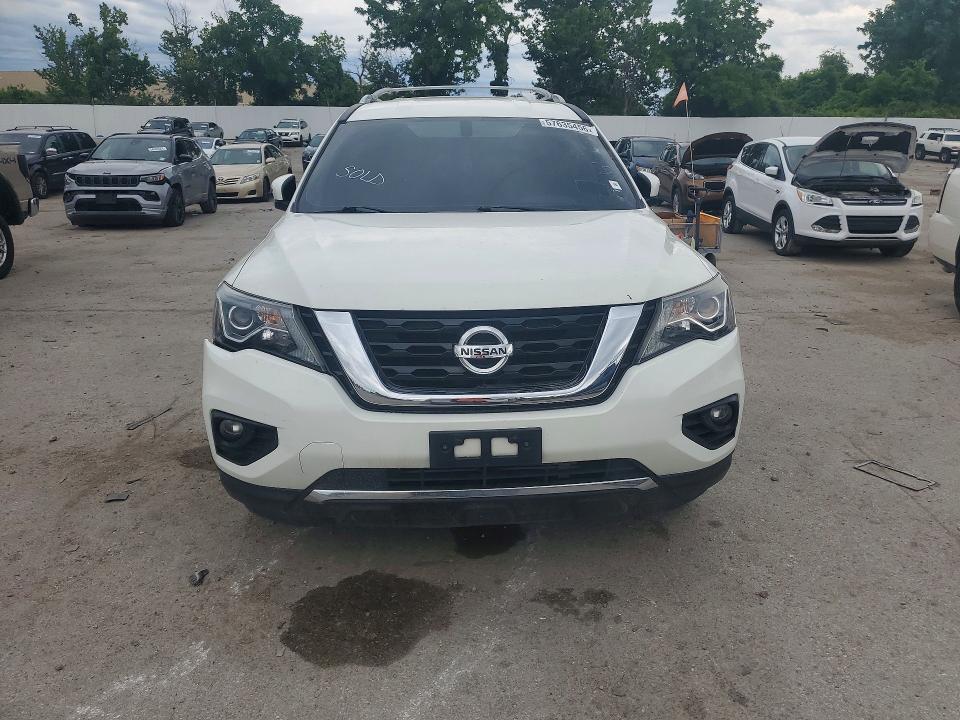 57635456 :رقم المزاد ، 5N1DR2MN2HC635073 vin ، 2017 Nissan Pathfinder مزاد بيع