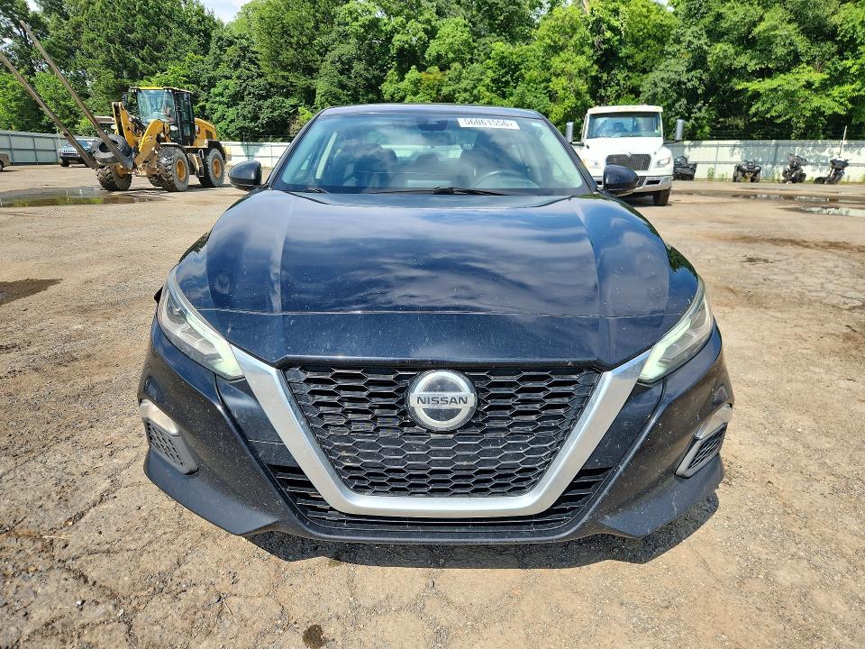 Продаж на аукціоні авто 2021 Nissan Altima, vin: 1N4BL4DV4MN355149, номер лоту: 56061556