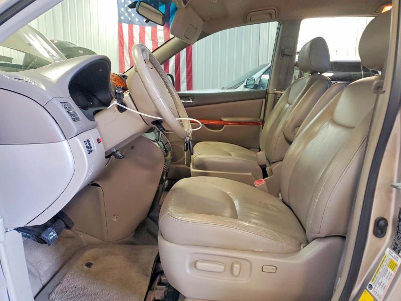 58048666 :رقم المزاد ، 5TDZK22C97S047524 vin ، 2007 Toyota Sienna مزاد بيع