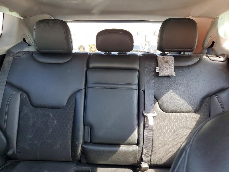 56176356 :رقم المزاد ، 3C4NJDBB6JT325359 vin ، 2018 Jeep Compass مزاد بيع