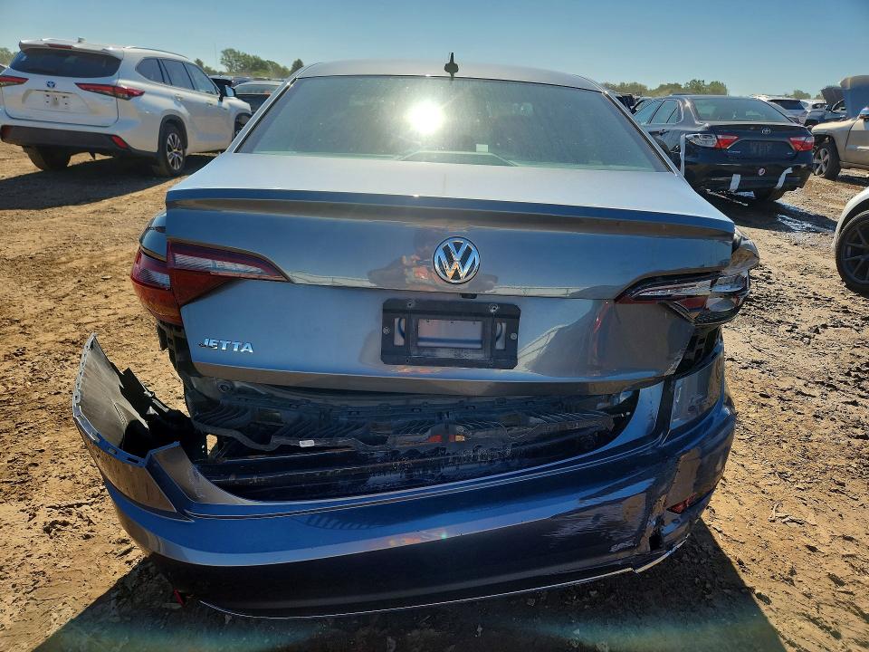 2019 Volkswagen Jetta მანქანა იყიდება აუქციონზე, vin: 3VWCB7BUXKM239777, აუქციონის ნომერი: 57424806