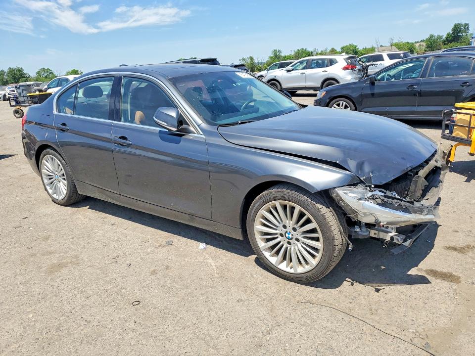 2013 Bmw 328 მანქანა იყიდება აუქციონზე, vin: WBA3B5G58DNS03083, აუქციონის ნომერი: 54184636