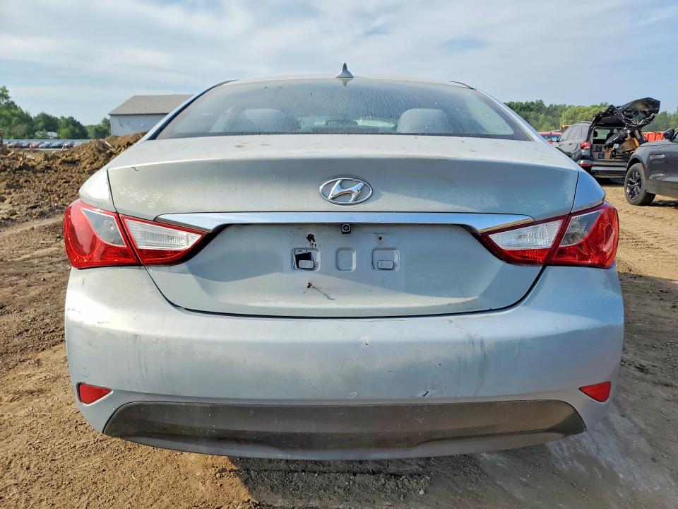 2014 Hyundai Sonata მანქანა იყიდება აუქციონზე, vin: 5NPEB4AC1EH892270, აუქციონის ნომერი: 58960466