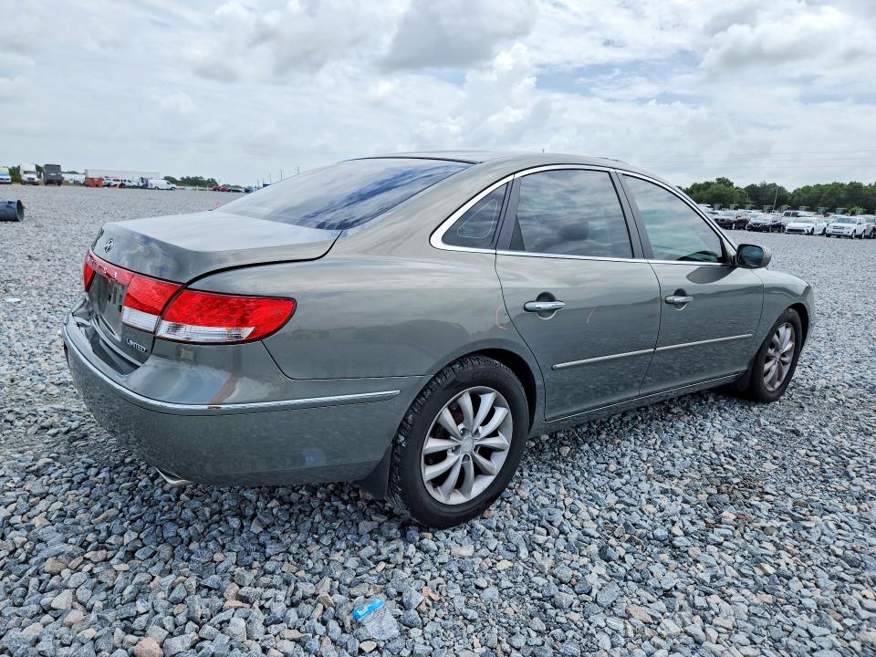 2006 Hyundai Azera მანქანა იყიდება აუქციონზე, vin: KMHFC46F66A124826, აუქციონის ნომერი: 55313636