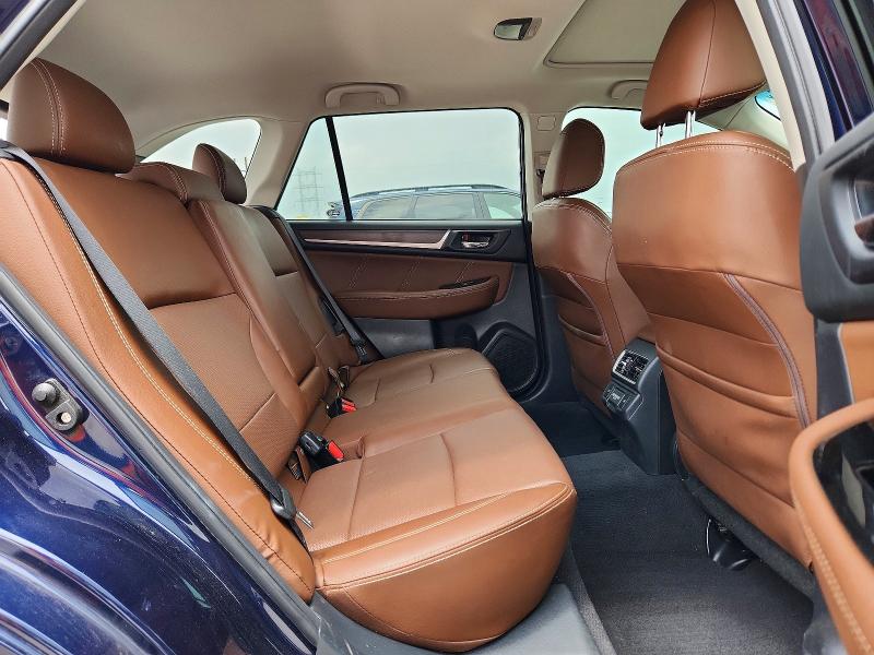 58922826 :رقم المزاد ، 4S4BSETC8J3233206 vin ، 2018 Subaru Outback مزاد بيع