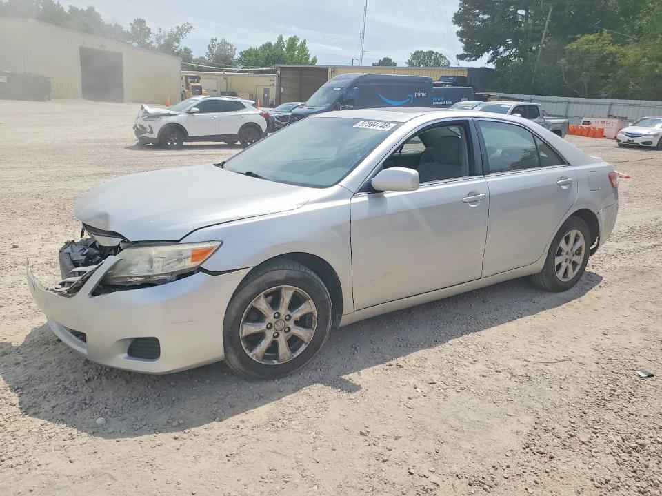 57594746 :رقم المزاد ، 4T1BF3EK5BU626086 vin ، 2011 Toyota Camry مزاد بيع