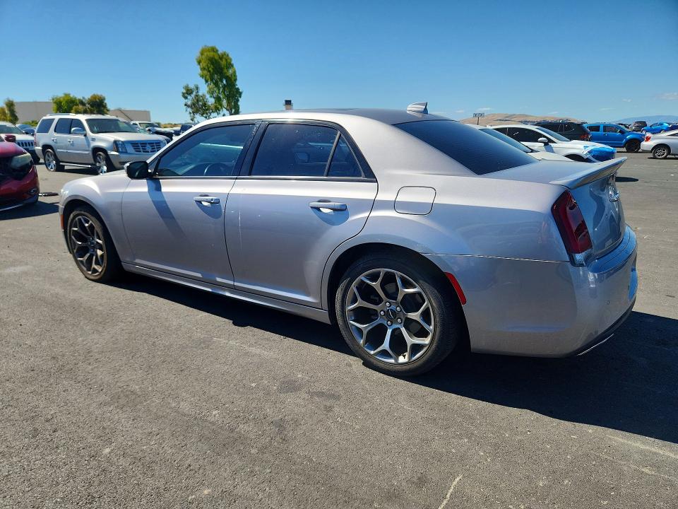 Продажа на аукционе авто 2018 Chrysler 300, vin: 2C3CCABG2JH261345, номер лота: 56968336