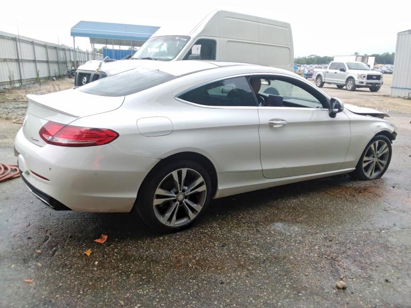 Продажа на аукционе авто 2017 Mercedes-benz C, vin: WDDWJ4KB2HF361399, номер лота: 55644586