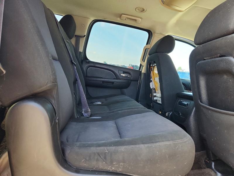 2011 Chevrolet Suburban მანქანა იყიდება აუქციონზე, vin: 1GNSCHE0XBR167799, აუქციონის ნომერი: 58540896