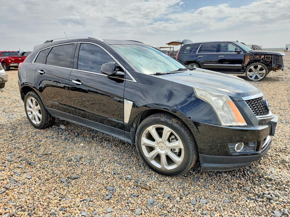 55640916 :رقم المزاد ، 3GYFNCE35FS542769 vin ، 2015 Cadillac Srx مزاد بيع