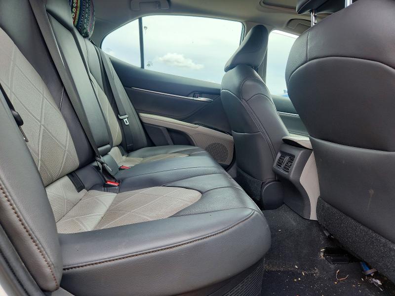 Продажа на аукционе авто 2018 Toyota Camry Hybrid, vin: 4T1B21HK8JU003961, номер лота: 55576896