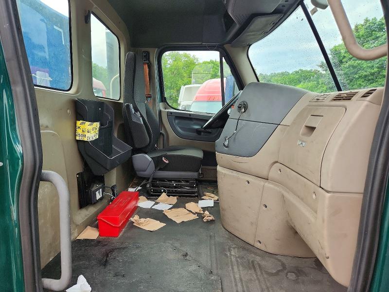 Продаж на аукціоні авто 2018 Freightliner Cascadia 113, vin: 3AKBGADV9JSJL4423, номер лоту: 57109986