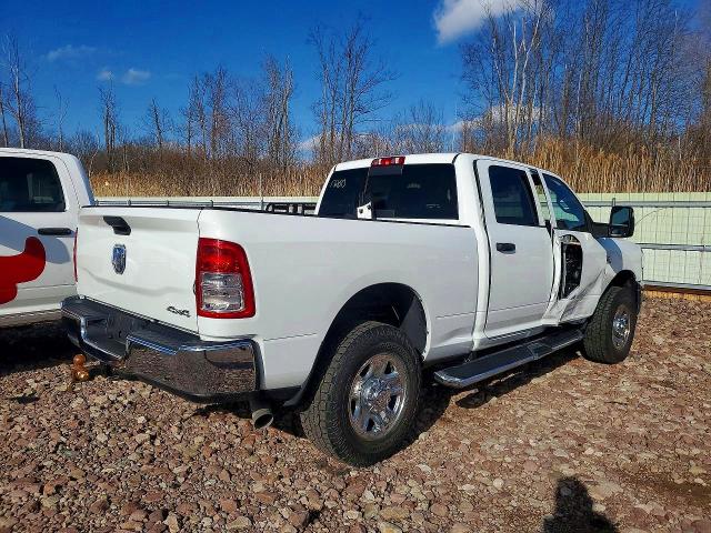 55785476 :رقم المزاد ، 3C63R3CL1RG166974 vin ، 2024 Ram 3500 مزاد بيع