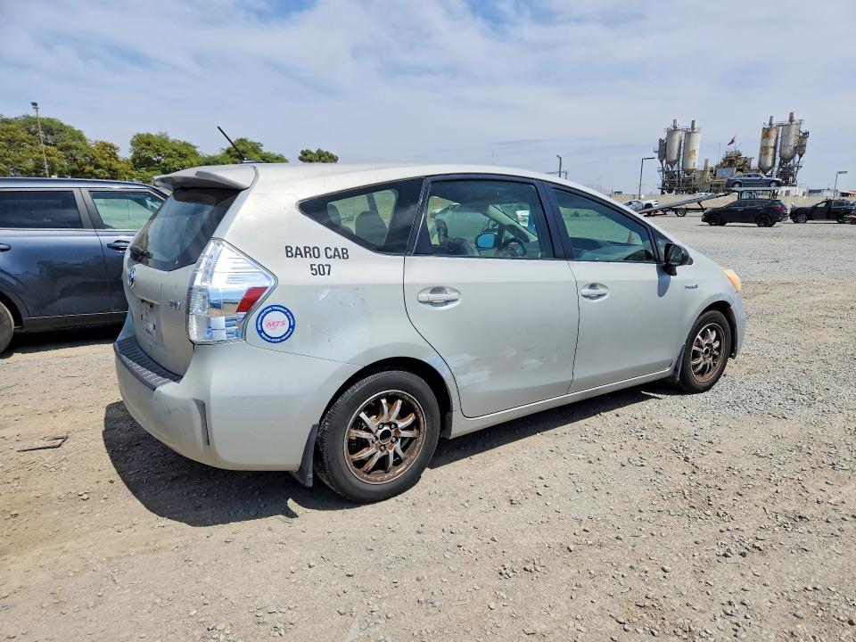 Продажа на аукционе авто 2013 Toyota Prius V, vin: JTDZN3EU2D3217060, номер лота: 57058096