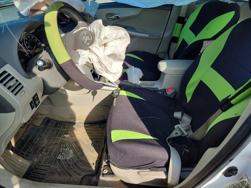 57020996 :رقم المزاد ، 1NXBU4EE7AZ218872 vin ، 2010 Toyota Corolla مزاد بيع
