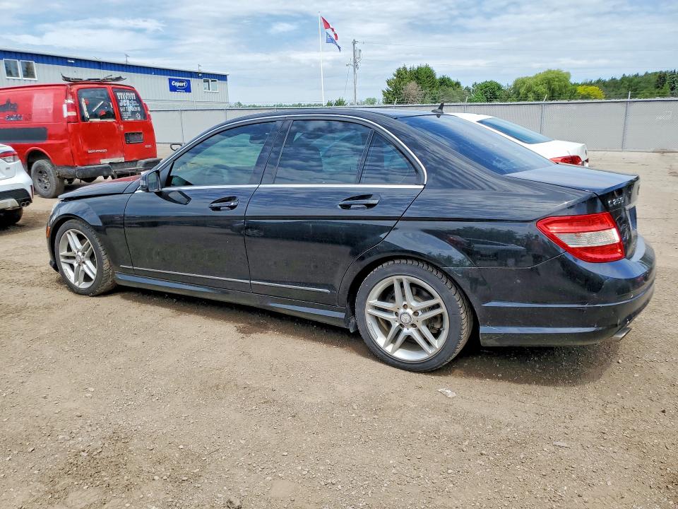 2011 Mercedes-benz C მანქანა იყიდება აუქციონზე, vin: WDDGF8FB3BA529255, აუქციონის ნომერი: 56499686