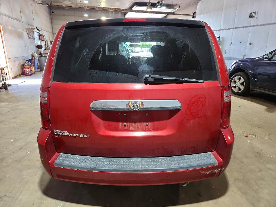 2008 Dodge Grand Caravan მანქანა იყიდება აუქციონზე, vin: 2D8HN54P88R109656, აუქციონის ნომერი: 57316966