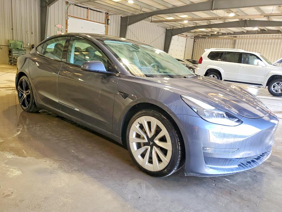 Продажа на аукционе авто 2023 Tesla Model 3, vin: 5YJ3E1EAXPF450157, номер лота: 55599786