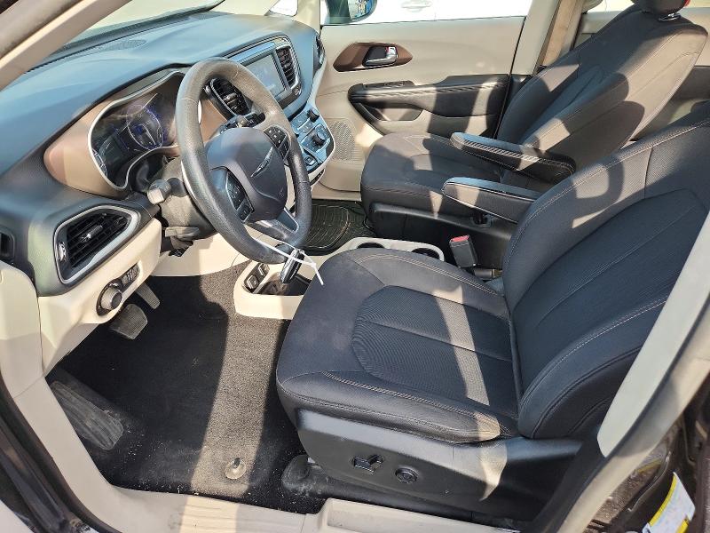 58938606 :رقم المزاد ، 2C4RC1DG1JR186246 vin ، 2018 Chrysler Pacifica مزاد بيع