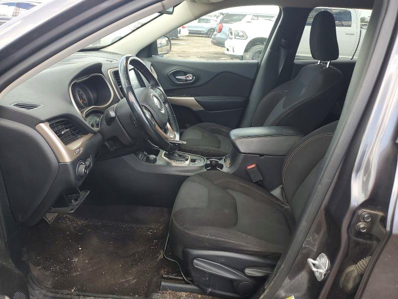 57247076 :رقم المزاد ، 1C4PJMCX8JD581964 vin ، 2018 Jeep Cherokee مزاد بيع