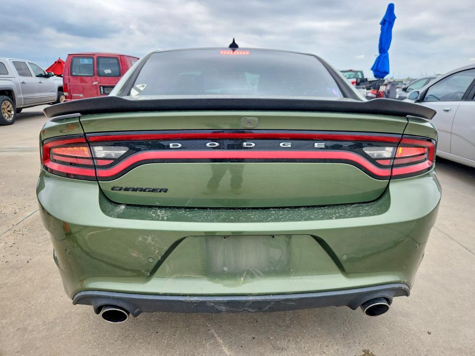 57322456 :رقم المزاد ، 2C3CDXCTXJH235796 vin ، 2018 Dodge Charger مزاد بيع