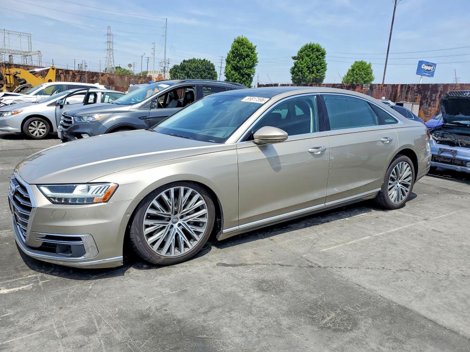 Продажа на аукционе авто 2019 Audi A8, vin: WAU8DAF85KN017647, номер лота: 55817596