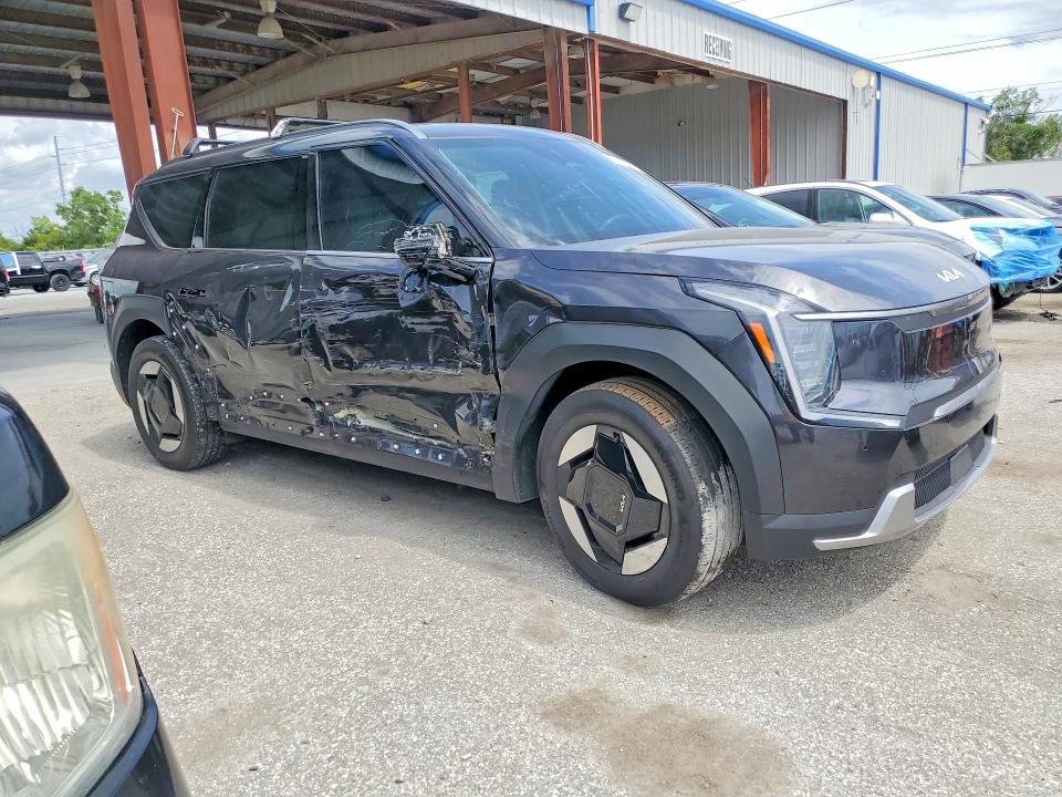 Продаж на аукціоні авто 2024 Kia Ev9, vin: KNDAFFS53R6033700, номер лоту: 56033236