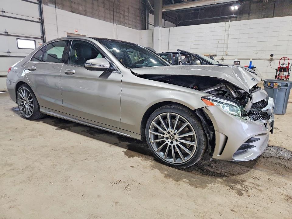 85627455 :رقم المزاد ، 55SWF8EB5KU305739 vin ، 2019 Mercedes-benz C مزاد بيع