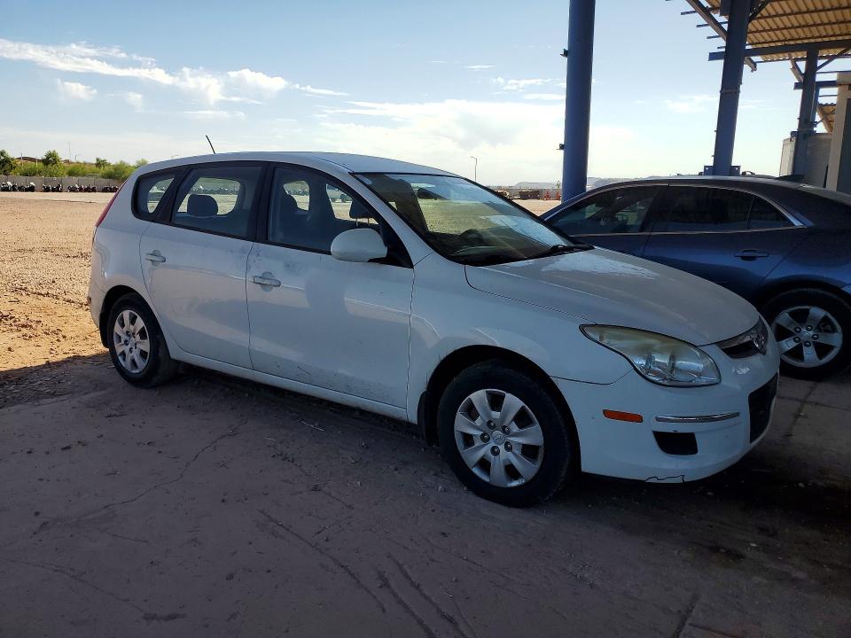 Auction sale of the 2011 Hyundai Elantra Touring, vin: KMHDB8AE8BU086993, lot number: 58453706