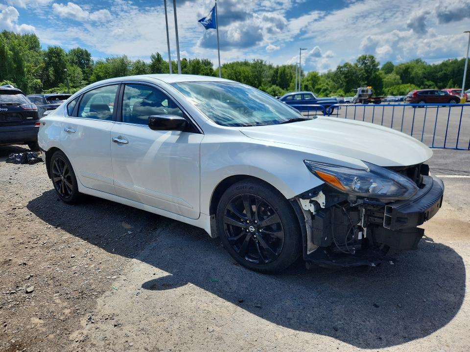 Aukcja sprzedaży 2017 Nissan Altima, vin: 1N4AL3AP2HC244841, numer aukcji: 57995256