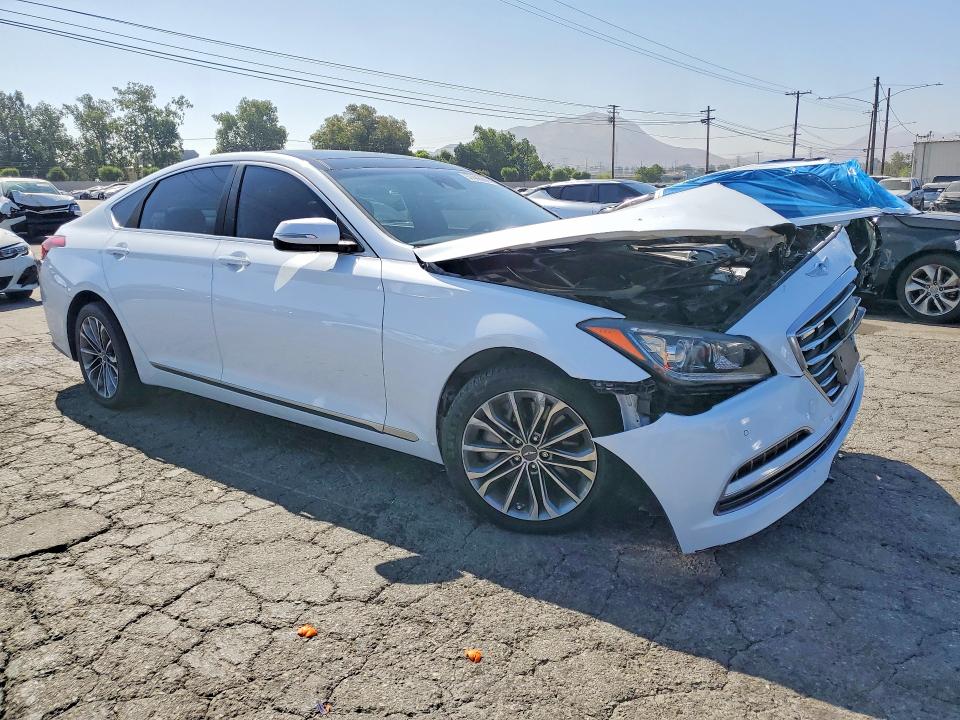 57440996 :رقم المزاد ، KMHGN4JE8FU071056 vin ، 2015 Hyundai Genesis مزاد بيع