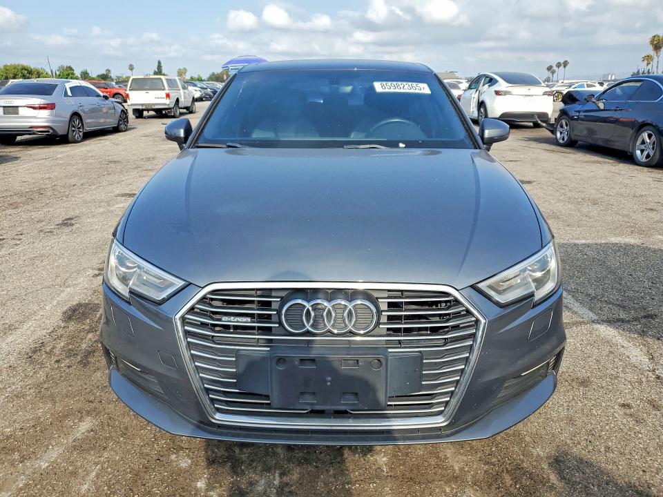 Aukcja sprzedaży 2018 Audi A3, vin: WAUUPBFF5JA067934, numer aukcji: 85982365