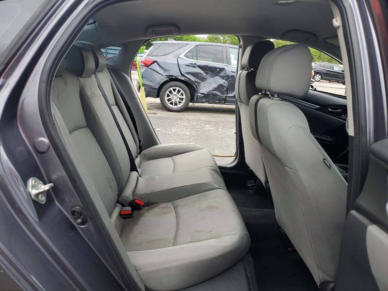 55882876 :رقم المزاد ، 19XFC2F63KE008922 vin ، 2019 Honda Civic مزاد بيع