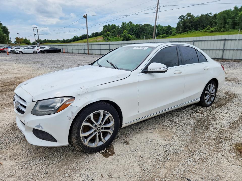 57395816 :رقم المزاد ، 55SWF4JB6JU245340 vin ، 2018 Mercedes-benz C مزاد بيع