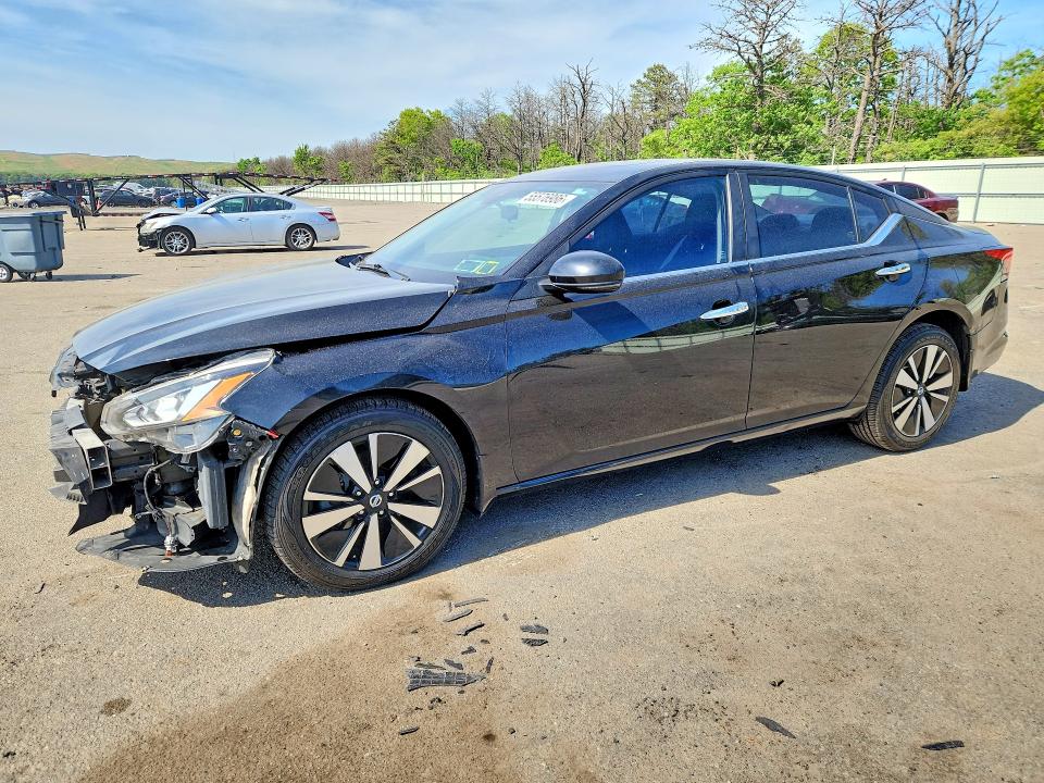 55576986 :رقم المزاد ، 1N4BL4DW5MN332732 vin ، 2021 Nissan Altima مزاد بيع